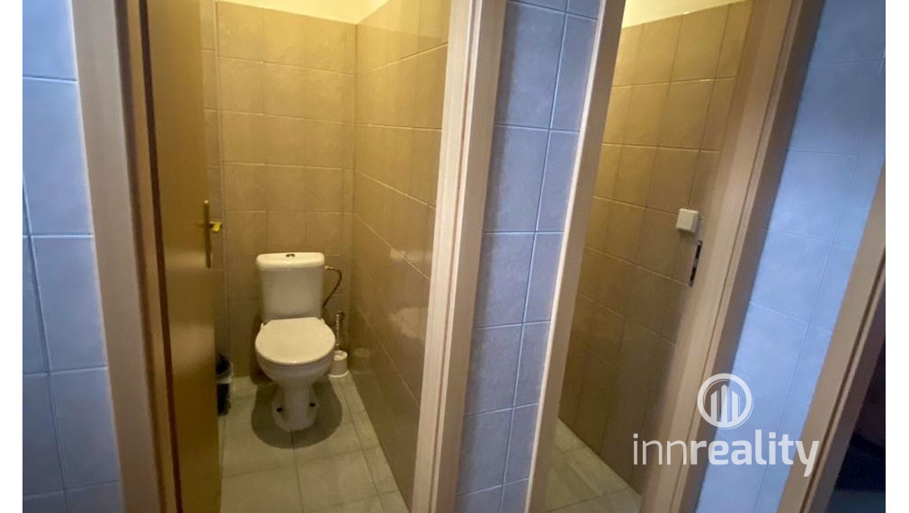 PRENÁJOM  Obchodný priestor 420 m2 vhodný na služby