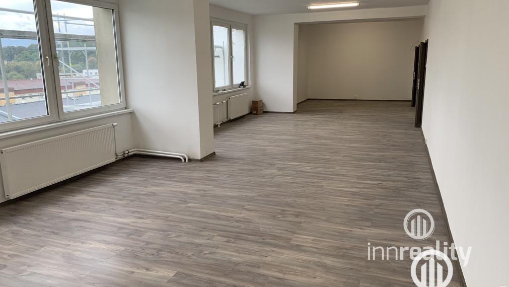PRENÁJOM Zrekonštruované priestory 170 m2 a 85 m2 + šatňa Martin - Sever