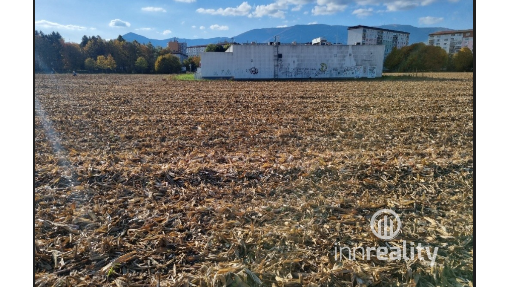 Stavebný pozemok Martin - Ľadoveň 7417 m2 pre hromadnú alebo IBV výstavbu
