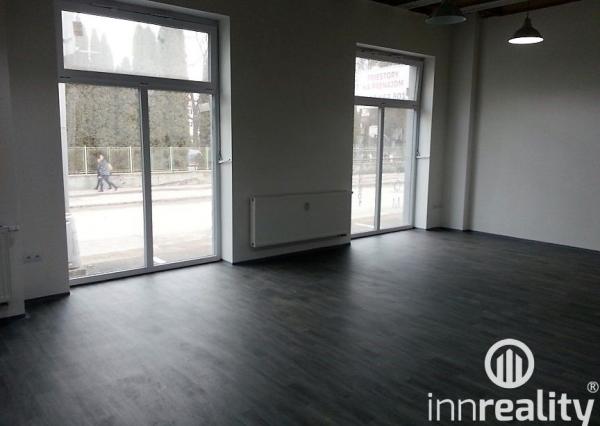 PRENÁJOM Obchodný priestor 35 m2 Martin - centrum