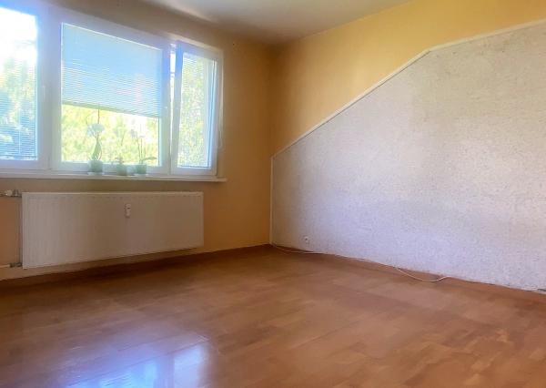 PREDAJ 2-izbový byt s balkónom 51m2 Martin - Košúty