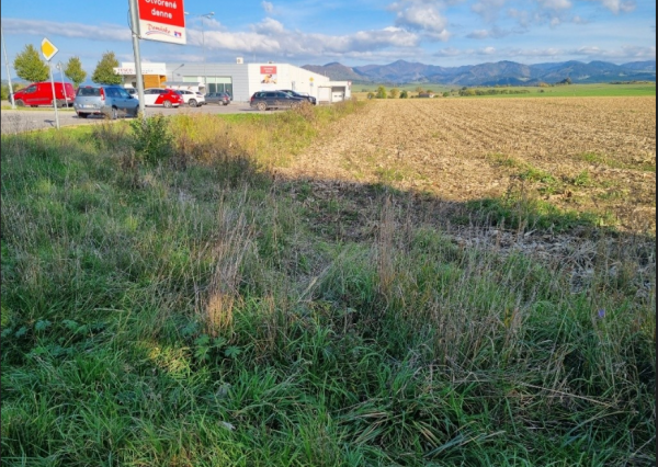 Stavebný pozemok Martin - Ľadoveň 7417 m2 pre hromadnú alebo IBV výstavbu