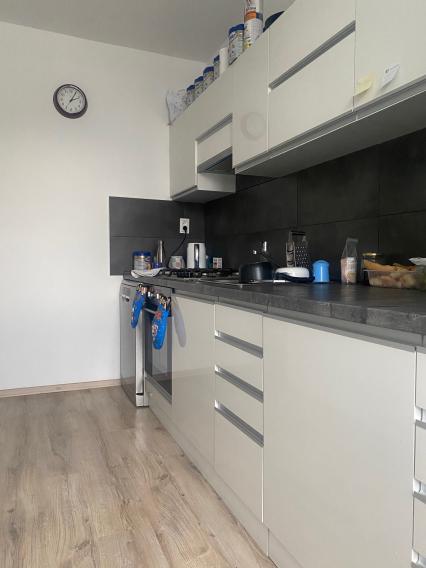 3-izbový byt 60 m2 s balkónom kompletná rekonštrukcia Martin - Záturčie